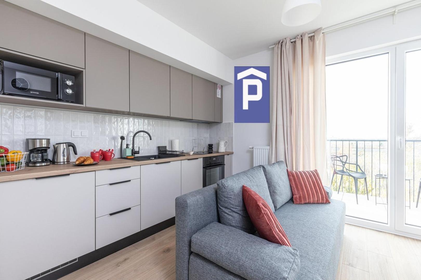 Apartment Superapart Nowy Sluzewiec, Next To Chopina Airport, Tor Sluzewiec, Aircondition