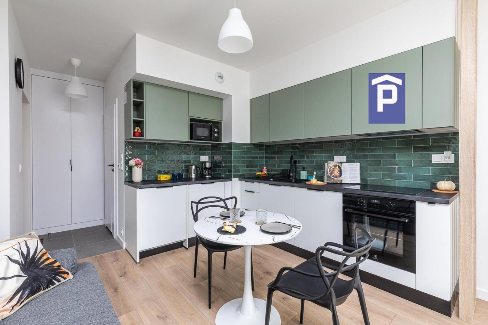 Superapart Nowy Sluzewiec, Next To Chopina Airport, Tor Sluzewiec, Aircondition Apartment