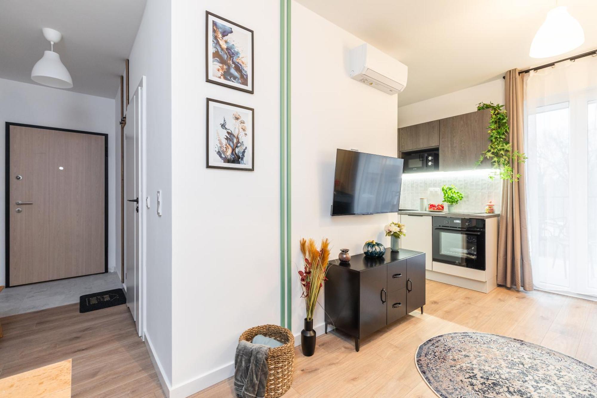 Superapart Nowy Sluzewiec, Next To Chopina Airport, Tor Sluzewiec, Aircondition Apartment *