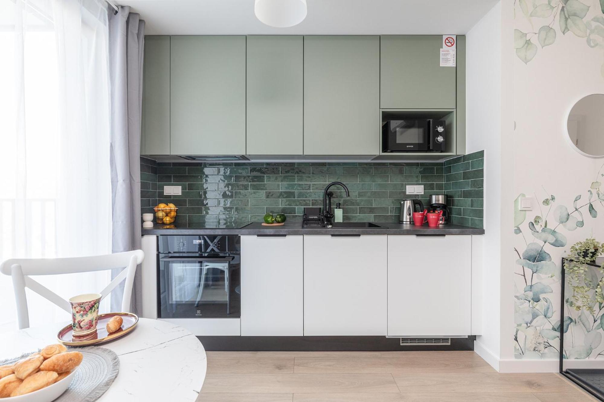Superapart Nowy Sluzewiec, Next To Chopina Airport, Tor Sluzewiec, Aircondition Apartment *