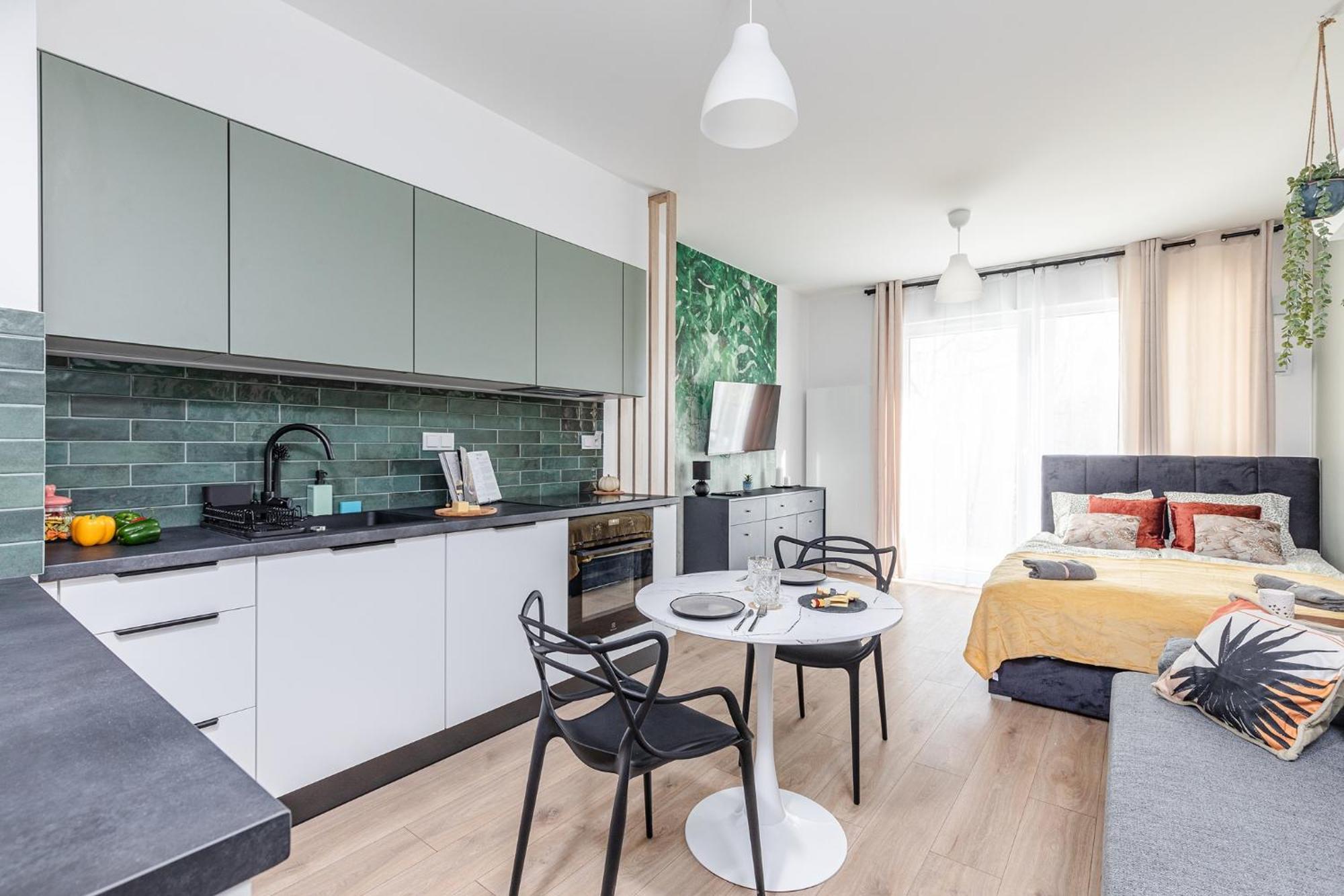 Superapart Nowy Sluzewiec, Next To Chopina Airport, Tor Sluzewiec, Aircondition Apartment Warsaw
