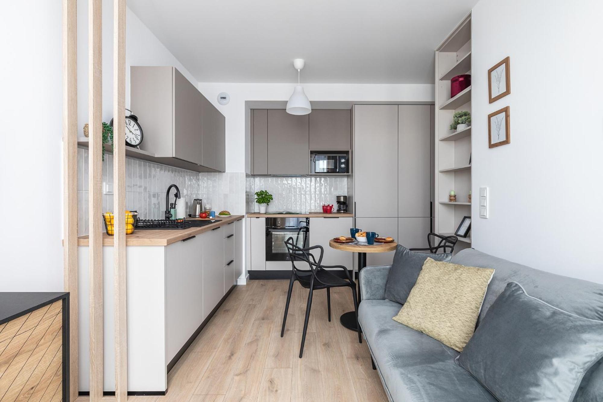 Superapart Nowy Sluzewiec, Next To Chopina Airport, Tor Sluzewiec, Aircondition *
