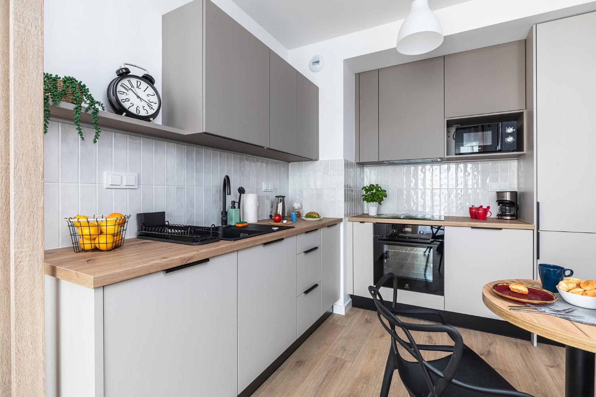 Superapart Nowy Sluzewiec, Next To Chopina Airport, Tor Sluzewiec, Aircondition Warsaw