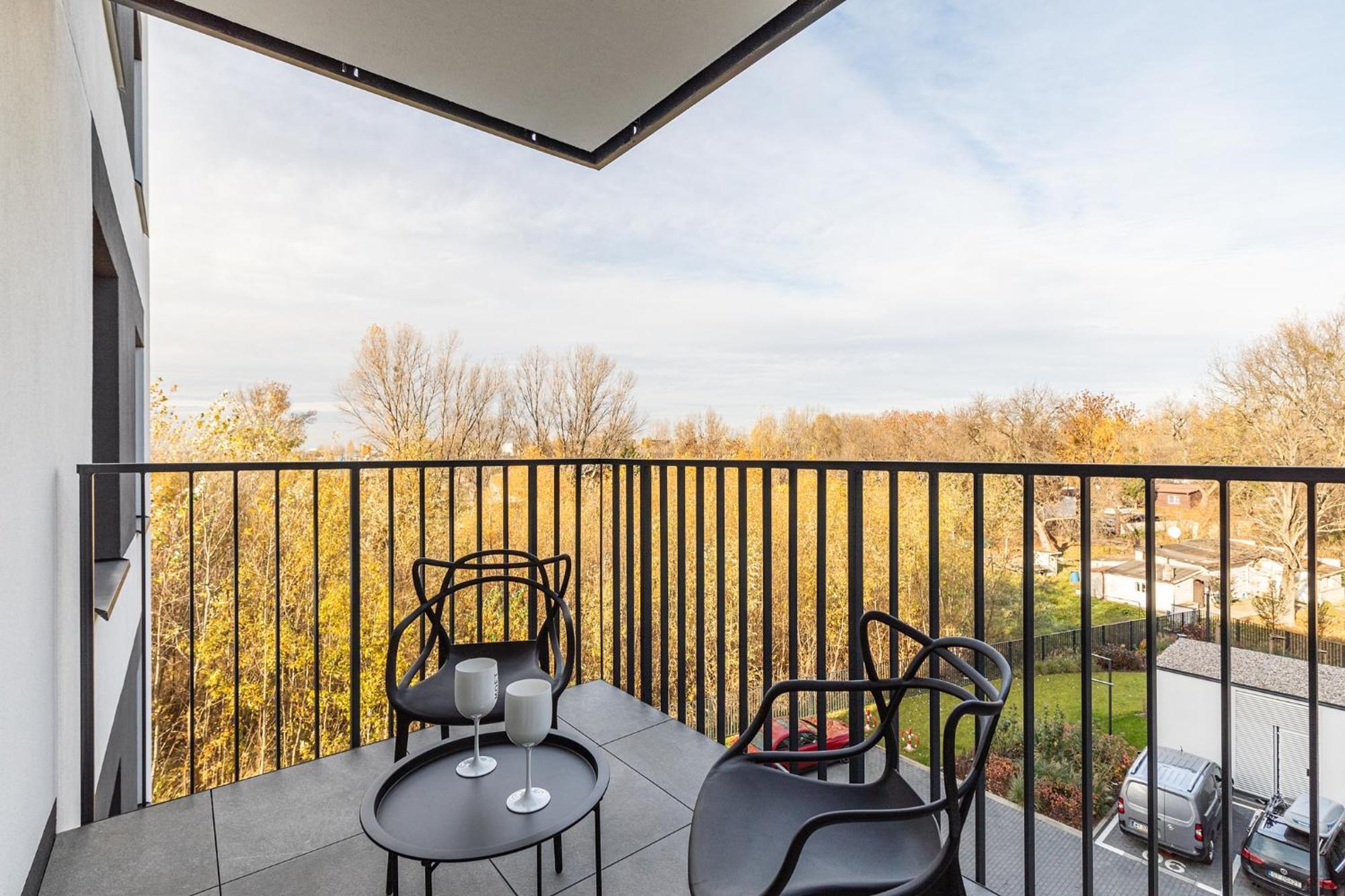 Superapart Nowy Sluzewiec, Next To Chopina Airport, Tor Sluzewiec, Aircondition Apartment Warsaw
