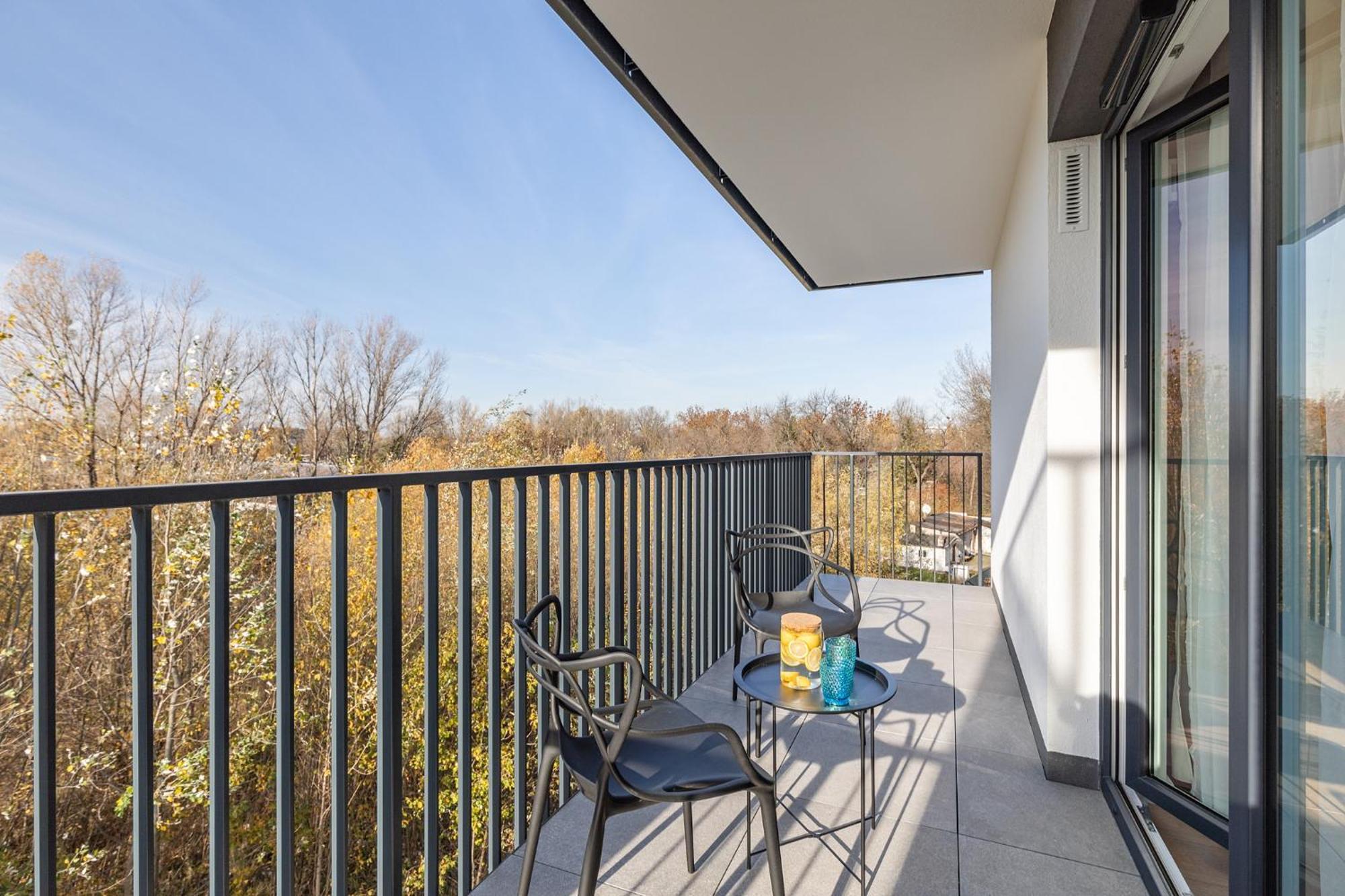 Superapart Nowy Sluzewiec, Next To Chopina Airport, Tor Sluzewiec, Aircondition Apartment