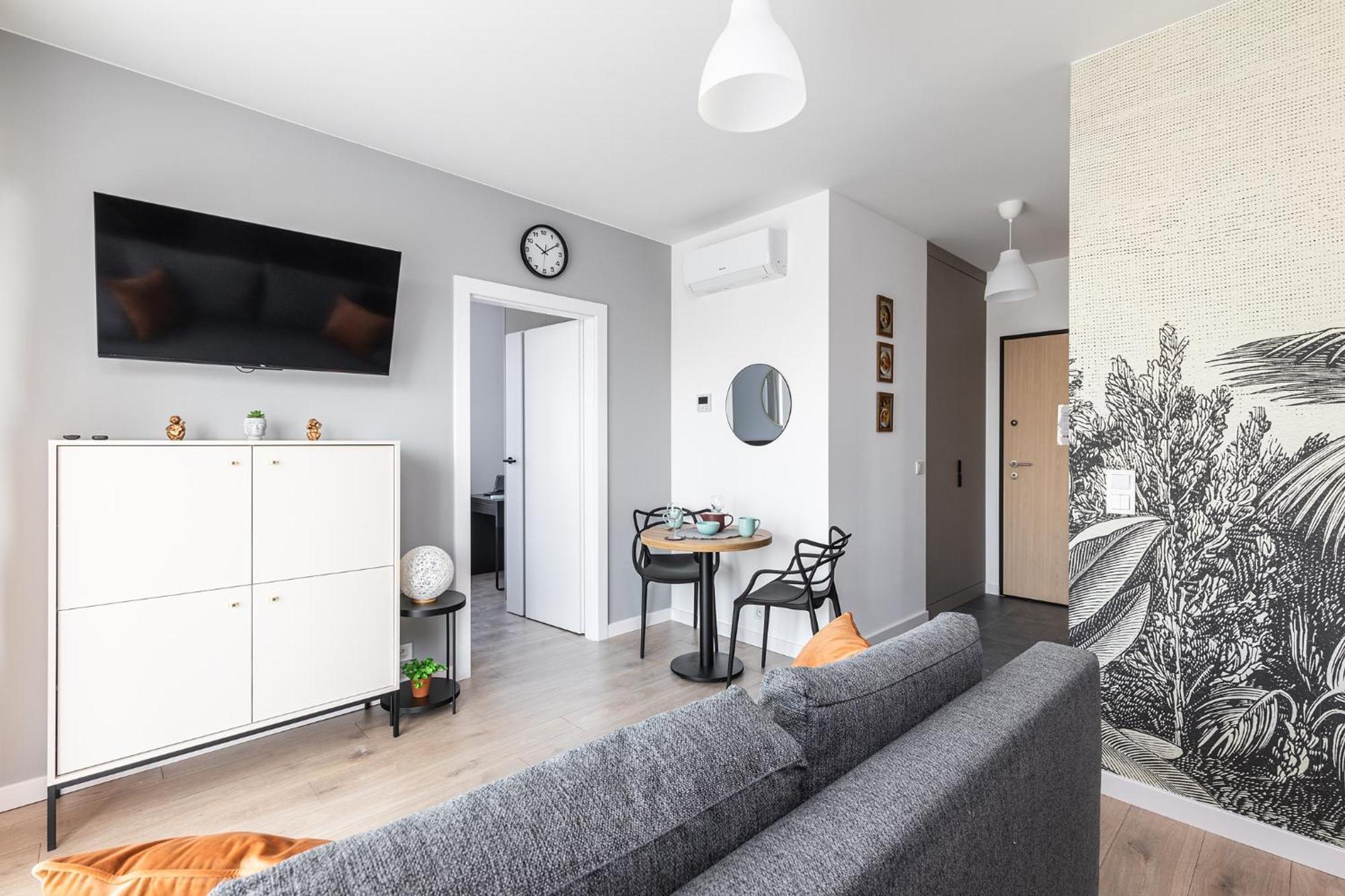 Superapart Nowy Sluzewiec, Next To Chopina Airport, Tor Sluzewiec, Aircondition Apartment Warsaw
